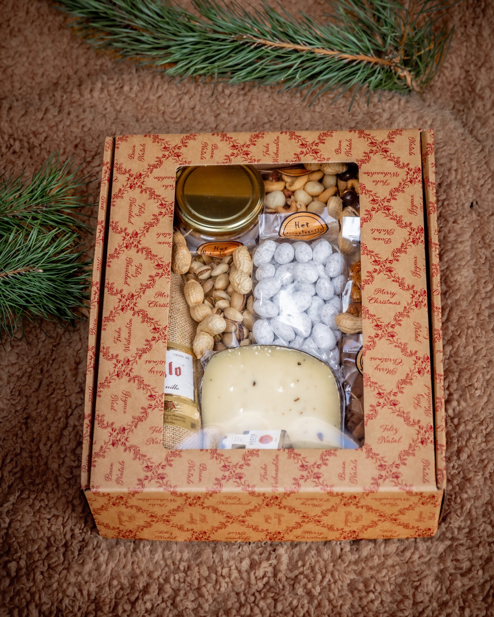 Kerstbox XXl Royaal (Noten, kaas & wijn) - Image 3